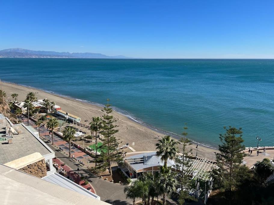Newly Refurbished Modern 2-Bed Apartment In Heart Of Torremolinos Eksteriør bilde